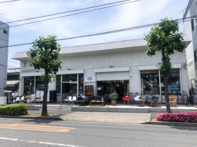 ガーランド足立店外観