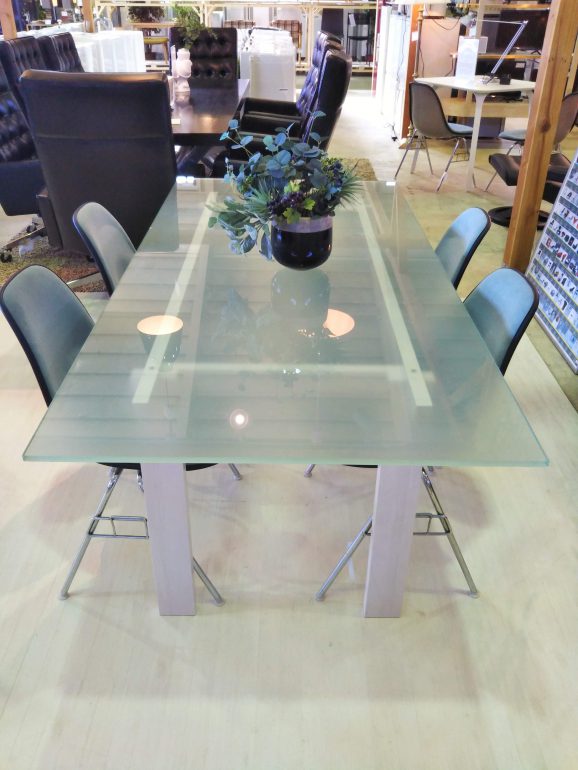 Cassina ixc./カッシーナ イクスシー.□BLOOM dining table/ブルーム ダイニングテーブル ホワイト | 入荷商品 |  【リサイクルショップガーランド】中古家電・家具の販売・買取